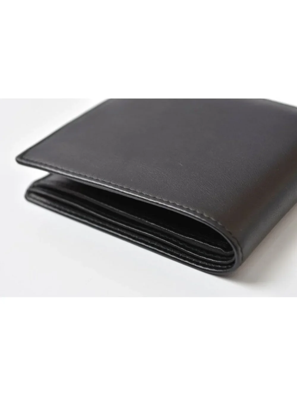 Gucci Wallet Vintage Folded Leather Black Gold